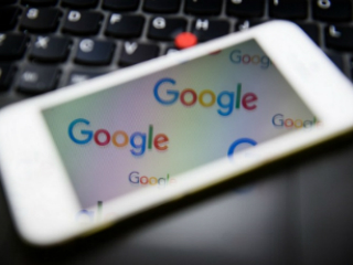 Google Bakal Lancarkan Telefon Pintar Jenama Mereka sendiri