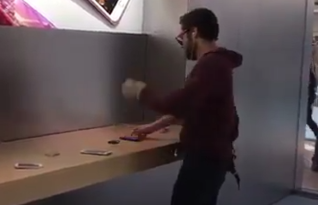 Lelaki Mengamuk Dalam Apple Store, Pecahkan iPhone, iPad dan Mac