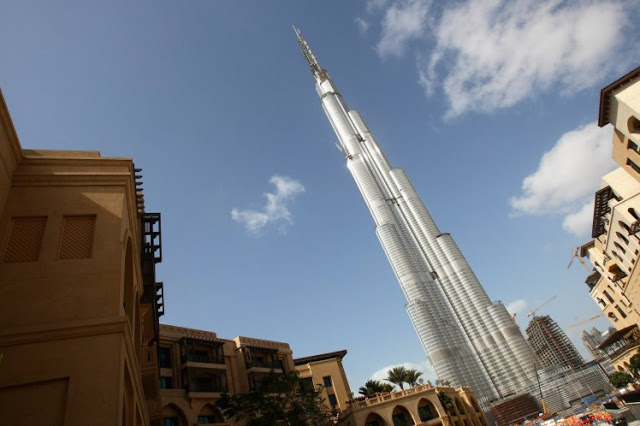 TechRax Jatuhkan iPhone 7 Plus Dari Burj Khalifa