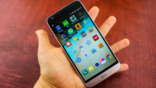 LG Tidak Akan Tampil Dengan Rekaan Skrin Lengkung