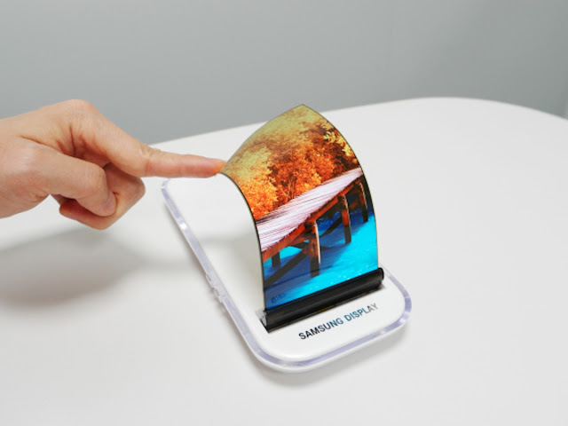 Samsung Note 8 Telefon Masa Hadapan