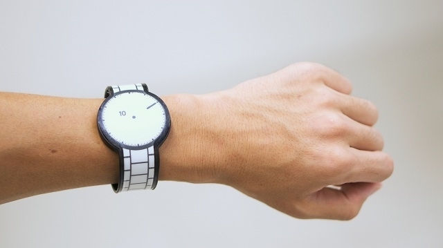 Sony Mempersembahkan Generasi ke-2 FES Watch