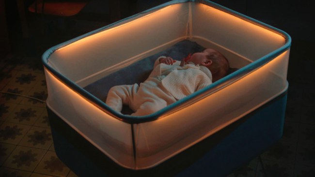 Ford Menjadikan Tempat Tidur Bayi Seakan Pemanduan Dalam Kereta Untuk Mendapatkan Bayi Anda Mudah Tidur