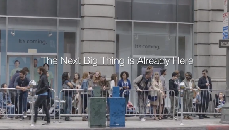 Samsung Mengejek Apple Dalam Perjalanan 10 Tahun iPhone Di Dalam Iklan Mereka