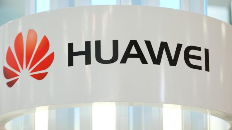 Jam Pintar Terbaru Huawei Mampu Merevolusi Dunia Permainan Video Mudah Alih