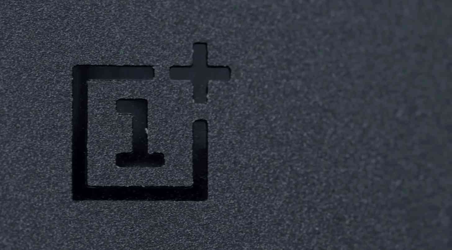 Rupa Bentuk Belakang Peranti OnePlus 6 Didedahkan Oleh OnePlus Sendiri – Dan Ia Amat Memukau