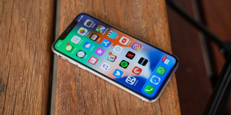 iPhone 2018 Dilapor Meniru Fungsi Galaxy Note 9