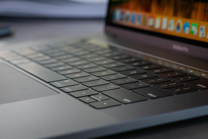 Oh Tidak.. MacBook Pro 2018 Hadapi Masalah Baharu, Kali Ini Berkenaan Pembesar Suara