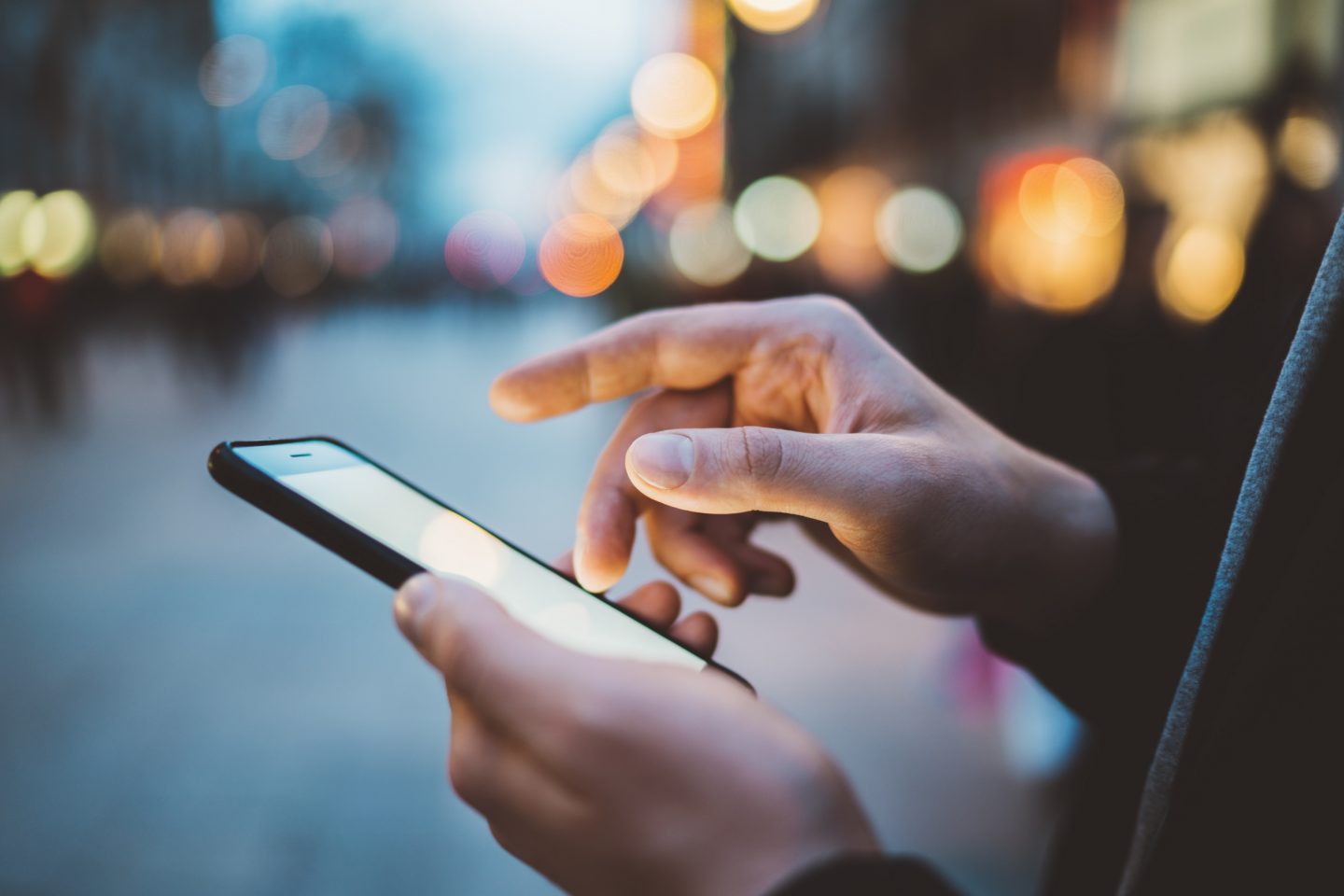 5 Telefon Pintar Terbaik Dengan Kapasiti Bateri Yang Besar