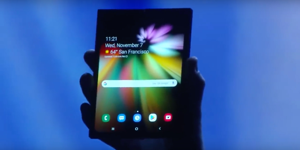 Rekaan 3D Bagi Telefon Boleh Lipat Samsung Galaxy F Dipertonton