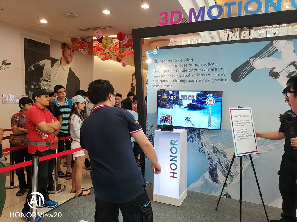 Peminat Beratur Panjang, Roadshow HONOR View20 Mendapat Sambutan Hangat