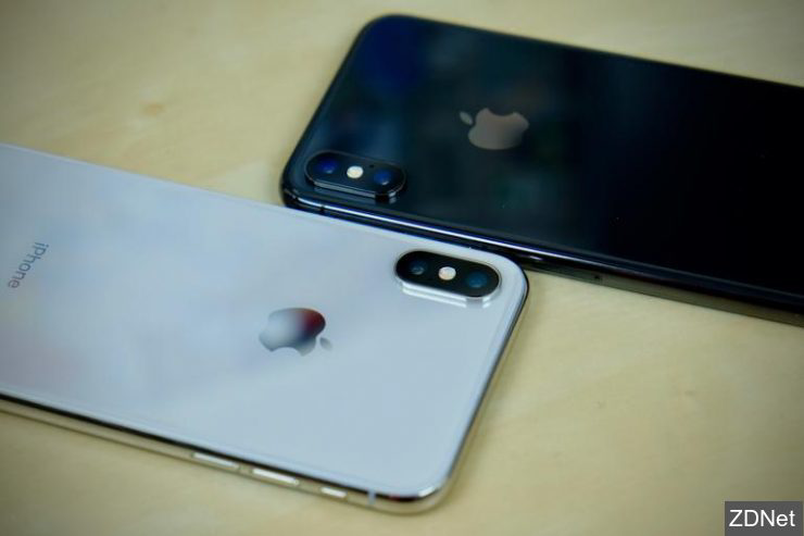 Reka Bentuk Konsep iPhone Boleh Lipat Didedahkan, Tampil Berbeza Dari Model Samsung