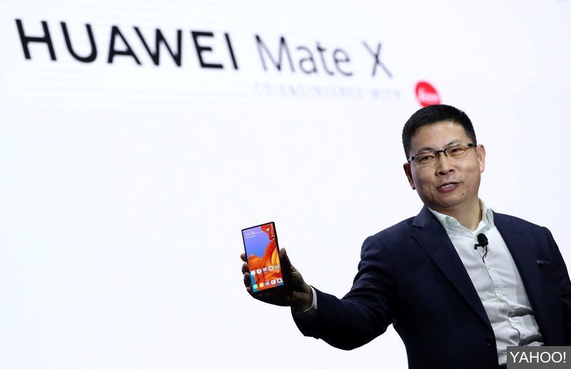 2019-02-24T135338Z_1_LYNXNPEF1N0K7_RTROPTP_3_TELECOMS-MOBILEWORLD-HUAWEI_origina (1)