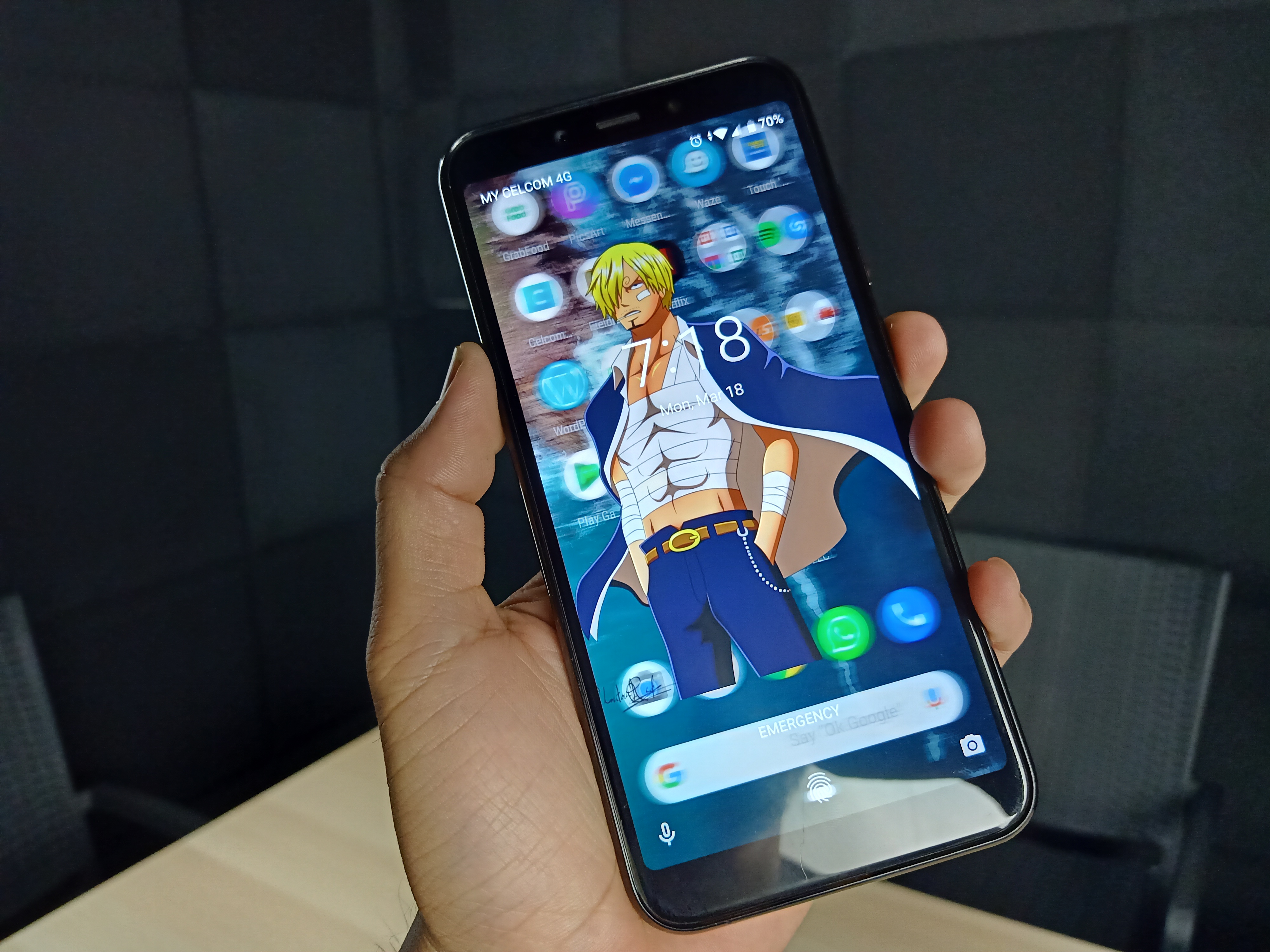 Cara Buat Wallpaper Dengan Imej Timbul Untuk Telefon Pintar Anda
