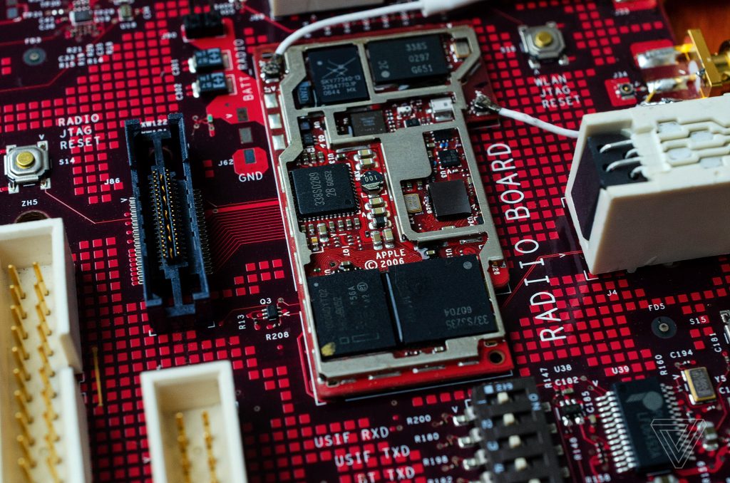 iPhone M68 – Prototaip iPhone Pertama Telah Didedahkan Buat Julung Kalinya