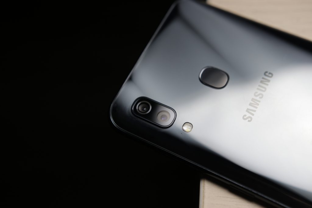 (Ulasan) Samsung Galaxy A30 – Strategi Samsung Untuk Menyaingi Xiaomi