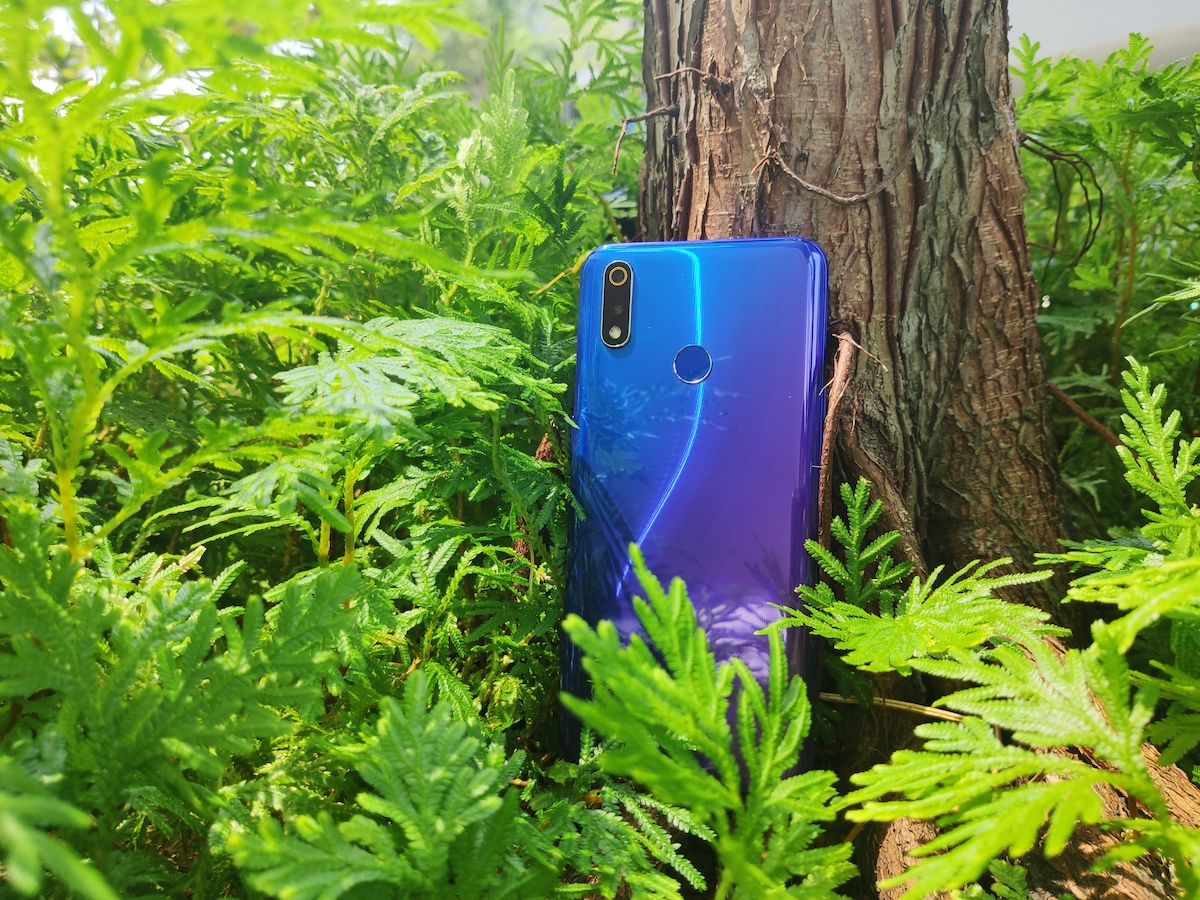 realme 3 pro-1