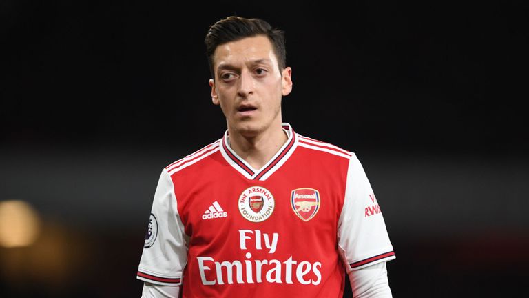 Mesut Ozil Dikeluarkan Dari PES 2020 Berikutan Komen Penindasan Etnik Uighur