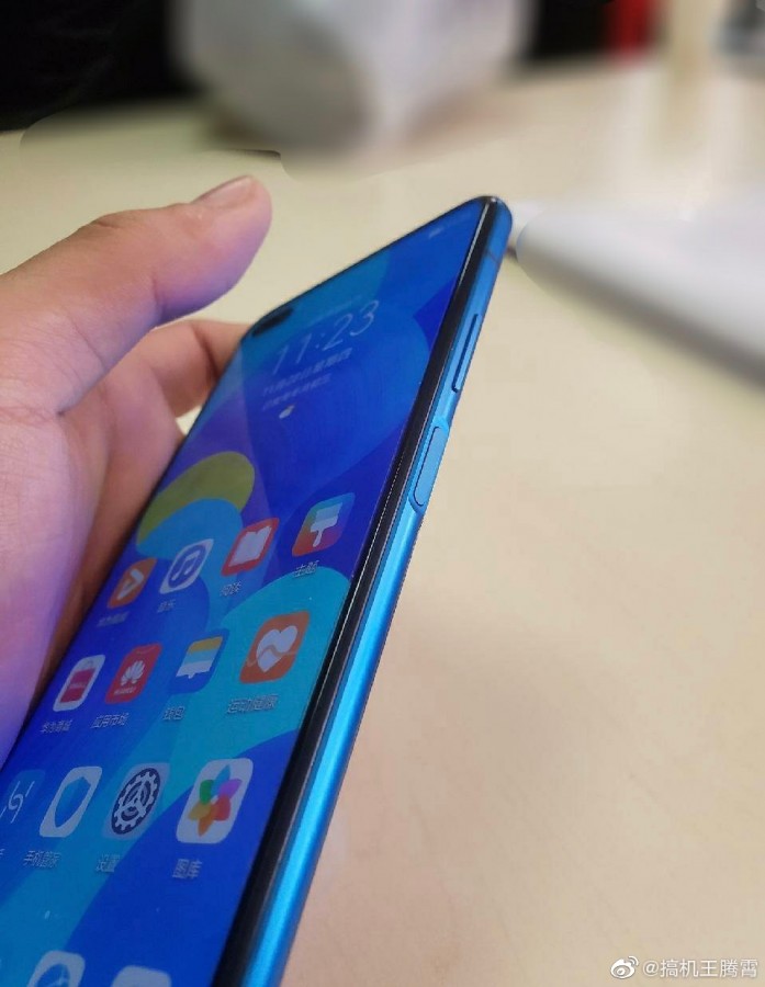 Huawei Nova 6...